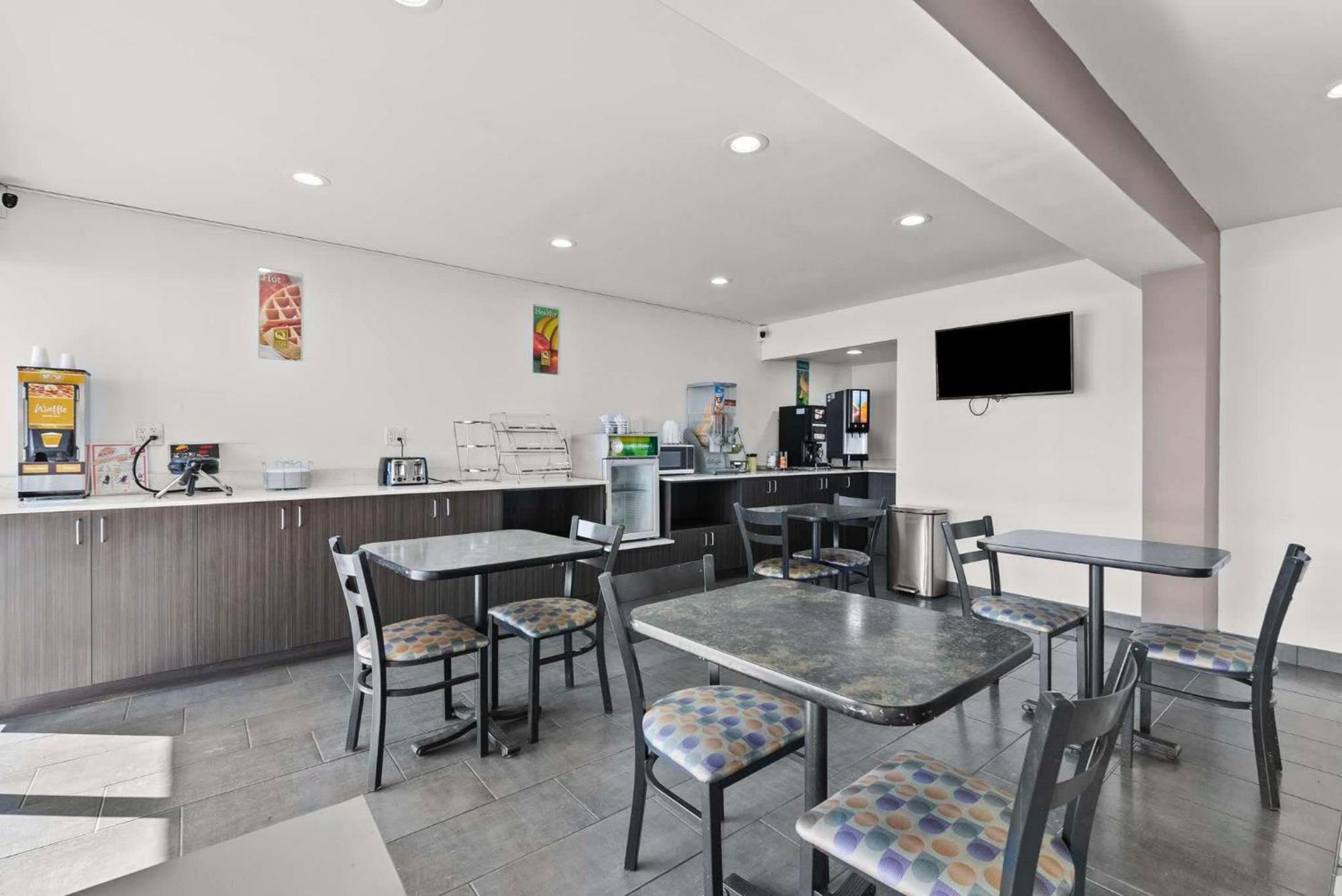 Quality Inn Georgetown Bagian luar foto